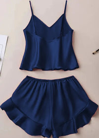 ELVY-0040 | Cami short and comfortable outfit